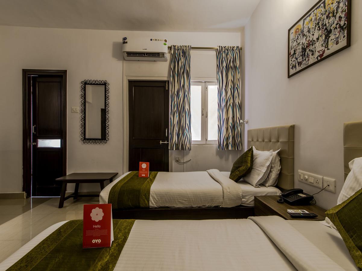 Oyo 10241 Hotel Mayfair Goa Exteriör bild