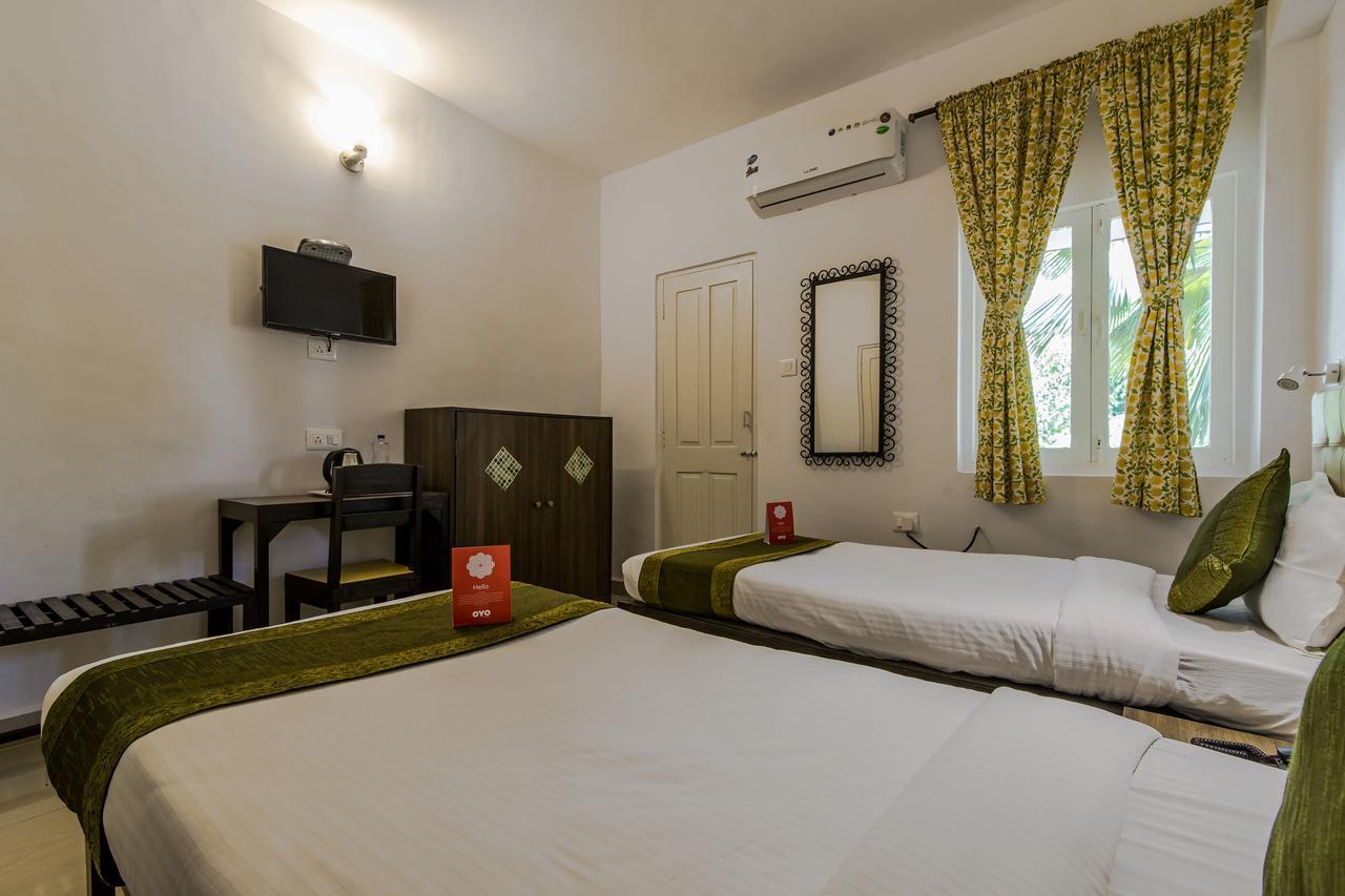 Oyo 10241 Hotel Mayfair Goa Exteriör bild