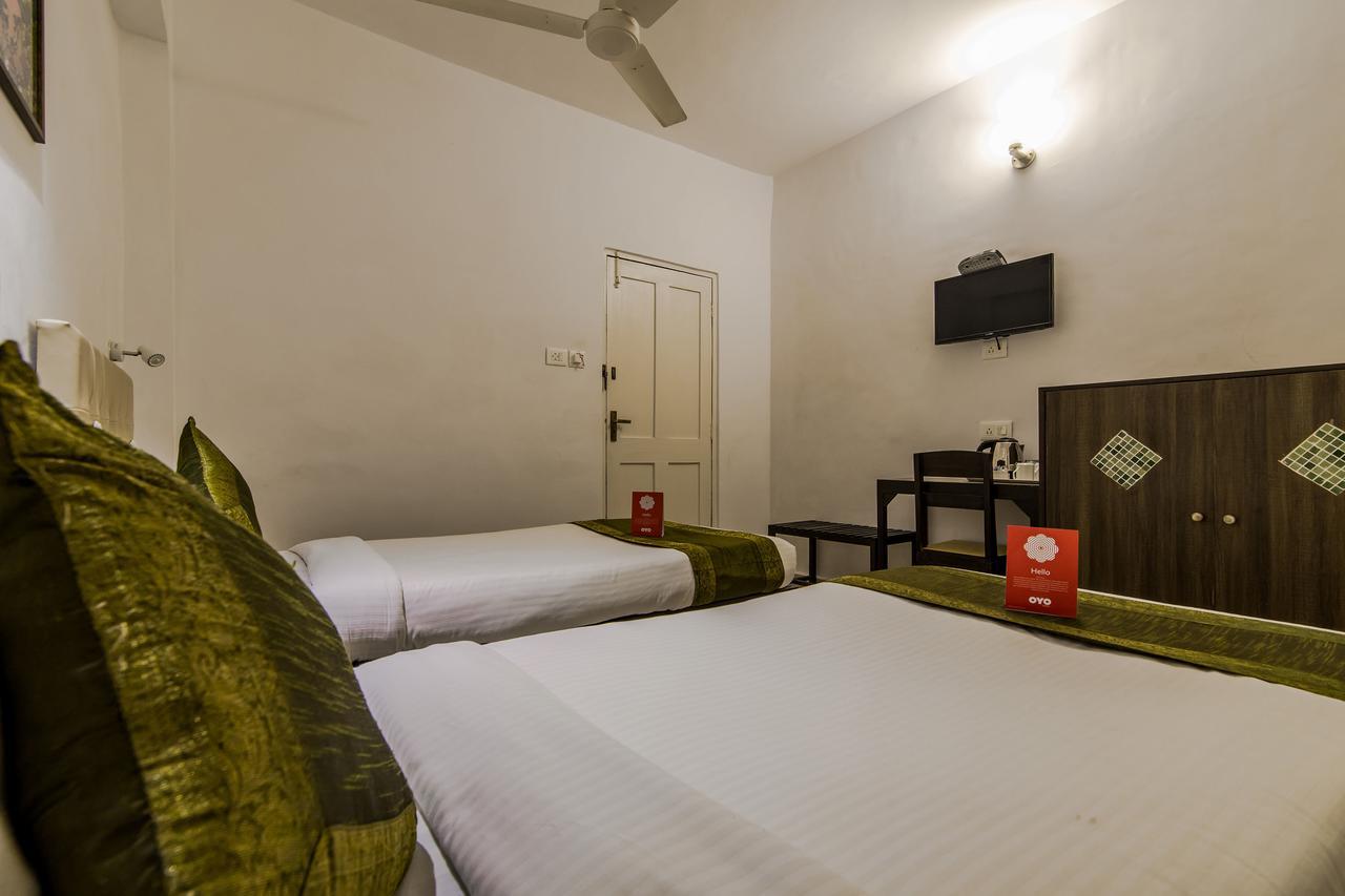 Oyo 10241 Hotel Mayfair Goa Exteriör bild