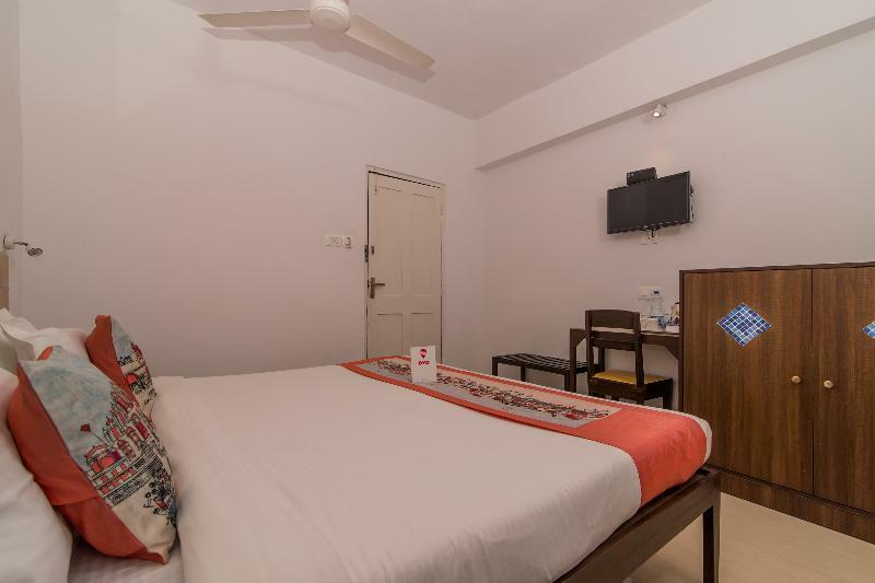 Oyo 10241 Hotel Mayfair Goa Exteriör bild