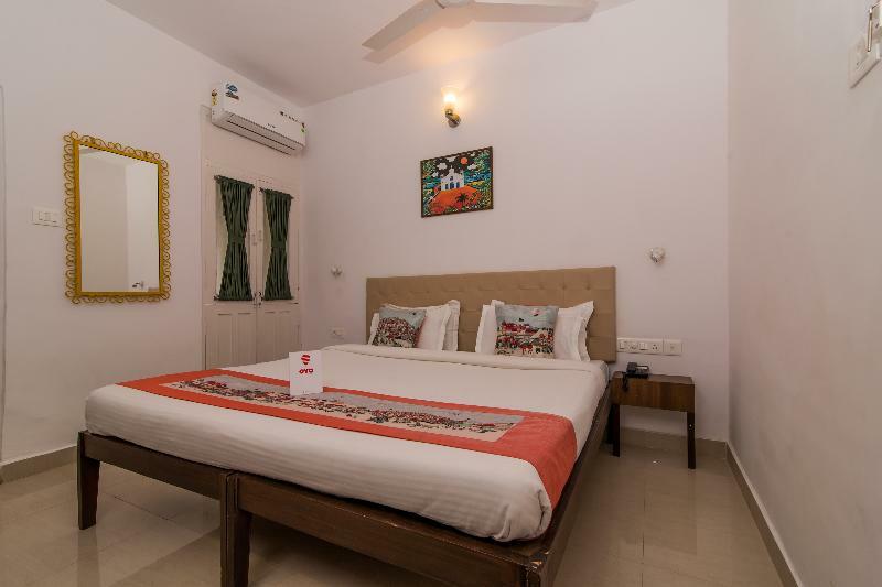 Oyo 10241 Hotel Mayfair Goa Exteriör bild