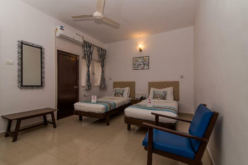 Oyo 10241 Hotel Mayfair Goa Exteriör bild